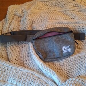 Herschel Supply Company Gray Belt Bag NWOT!
